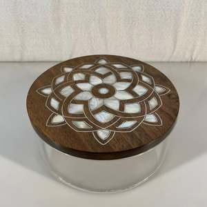 Exclusive Mother of Pearl Inlay Acrylic Gift Box with Custom Logo <b>for</b> Premium Chocolate Presentation & Arabic Style Gifting - Product Image 6