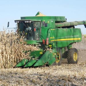 La cosechadora y trilladora automática de granos sobre orugas puede empaquetar automáticamente la cosechadora combinada de arroz Mini Reaper a la venta - Product Image 2