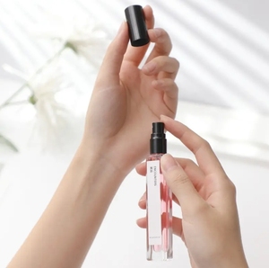 Échantillon de parfum authentique de 10ml, bouteille de parfum pour le corps des femmes <span class=keywords><strong>en</strong></span> verre, petit flacon de parfum <span class=keywords><strong>en</strong></span> <span class=keywords><strong>vrac</strong></span>, bon marché, vente <span class=keywords><strong>en</strong></span> gros - Product Image 5