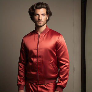 แจ็คเก็ตบอมเบอร์ผ้าซาตินสไตล์ไฮสตรีทสำหรับผู้ชายใส่กลางแจ้งในฤดูหนาว คอปกกลม ติดกระดุม กันน้ำ - Product Image 2