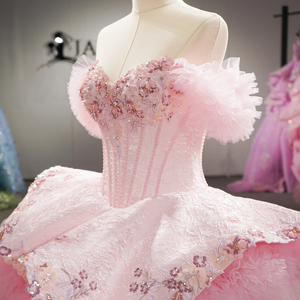 6996 Vestido de Quinceañera Princesa Rosa con Volantes, Cordones, Cuentas de Cristal, Cintura Natural y Cola Capilla - Product Image 5