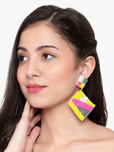 Boucles d'oreilles géométriques en perles Broderie artisanale de perles de rocaille Colorful Abstract Design Jewelry Modern Statement Accessories Custom - Product Image 3