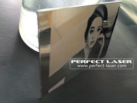 Perfect Laser - Petite machine de marquage au laser à fibre pour téléphone portable, étui fermé, 20W 30W 50W pour la gravure sur métal, plastique et photos