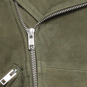 Chaqueta de Gamuza Personalizada para Mujer 2025, Cierre de Cremallera, Transpirable, Corte Regular, Verde Oscuro, Cuero Genuino, OEM, Venta al por Mayor, Invierno - Product Image 6