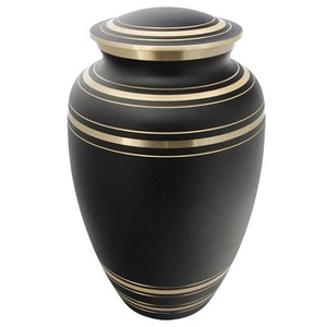 Urne de crémation en laiton noir uni de conception moderne et conception de bande d'or pour l'adulte des cendres humaines - Product Image 1