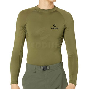 2025 Hommes MMA Rash Guard 100% Polyester Respirant et Élégant Top Design à Vendre Meilleure Vente - Product Image 1