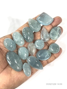 Pierre précieuse d'aquamarine bleue naturelle en vrac, cabochon, forme et taille mélangées, environ 10-15 mm. - Product Image 5