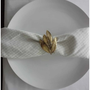 Design fabuleux feuille d'or porte-serviettes décoratif porte-serviettes en métal de qualité de luxe pour décor de Table de Restaurant d'hôtel - Product Image 3