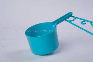 Cucharón de agua de plástico duradero OEM/ODM Utensilio de baño hecho a mano en Vietnam a petición - Product Image 3