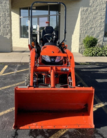 Tracteur compact 4x4 avec chargeur et pelle rétrocaveuse, mini-tracteur Kubota BX23S avec chargeur à attache rapide et godet à fixation par broches, prêt à l'exportation.