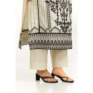 IUSTKSD-1232 Traje Casual de Verano de 3 Piezas con Bordado Khaddar - Product Image 2