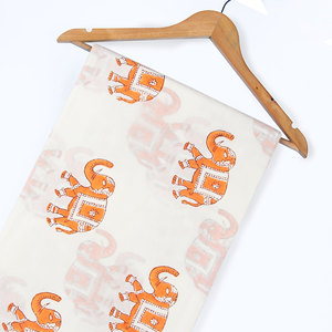 Tissu à fleurs indiennes en coton biologique imprimé éléphant léger et doux pour les chemises et les costumes des filles comme couverture - Product Image 5