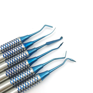 Venta caliente Eliminar manchas de dientes Kit de herramientas dentales Herramientas de acero inoxidable Herramienta de escalador dental Juego de removedor de cálculo de sarro Sondas - Product Image 3