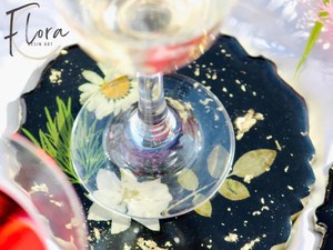 ที่รองแก้วเรซิ่นดีไซน์เรียบง่าย คุณภาพสูง ผิวเรียบเนียน สไตล์โบฮีเมียน เป็นมิตรกับสิ่งแวดล้อม ทำด้วยมือ สำหรับตกแต่งภายในที่เรียบง่ายและหรูหรา - Product Image 6