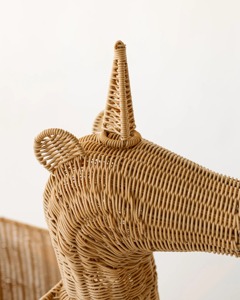 Panier de rangement en osier licorne, paniers de rangement faits à la main, rotin naturel, moderne, multifonction, fabriqué au Vietnam - Product Image 3
