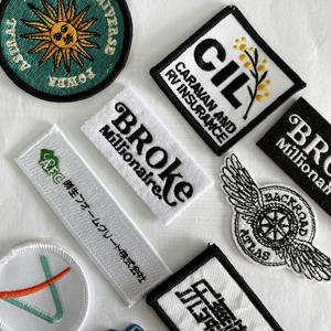 Chất lượng cao tùy chỉnh Chenille hat vải đầy đủ dệt thêu logo vá thiết kế đẹp thân thiện với môi sắt-on PU cho - Product Image 2