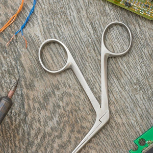 ชุดเครื่องมือผ่าตัดแบบใช้มือทำจากสแตนเลส คาร์โรล เท็นดอน รีทรีเวอร์ และ คีมดึง ใช้ซ้ำได้ - Product Image 3