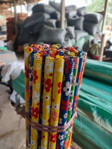 Vente en gros de balai en bois naturel à long manche avec tête de balai en PVC pour le nettoyage de la maison-Meilleur prix offert - Product Image 3