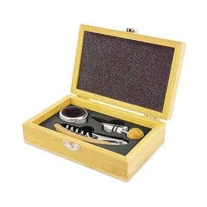 Set da Vino Personalizzato in Acciaio Inox e Bambù, Accessori da Bar per un Regalo Memorabile - Product Image 1
