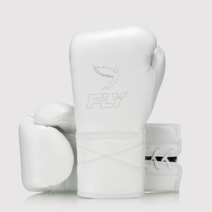 Guantes de boxeo con mosca hechos a medida de alta calidad Guantes de competición antideslizantes de cuero real de alta calidad con diseño de cordones Logotipo personalizado - Product Image 1