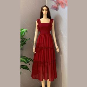 Belle robe pour femme-Petits motifs floraux et à carreaux chics pour un look élégant, parfait pour toute occasion - Product Image 3