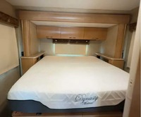 Fournisseur de caravane de camping de classe B+ d'occasion Thor Siesta Sprinter 24SA 2015 à vendre