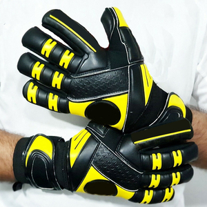 Protection des doigts de couleur noire et jaune porter une double couche nouveauté gants de gardien de but de football par des industries incroyables - Product Image 2