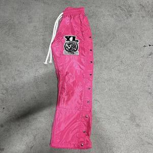 Pantalones de chándal para hombre, pantalones de chándal de nailon, pantalones de chándal de pierna ancha con botones desmontables, pantalones ligeros lavados con logotipo bordado para hombre - Product Image 3