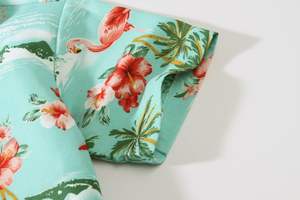 Chemise hawaïenne en satin boutonnée sur mesure pour hommes style station balnéaire d'été avec patchwork rayé bicolore Aloha Beach Look - Product Image 2