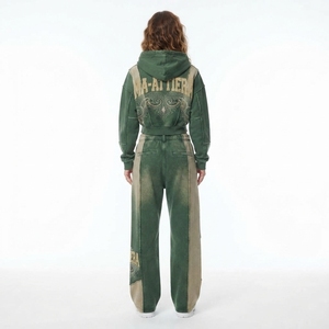 Ensemble survêtement personnalisé pour femme, vert foncé, avec sweat à capuche court zippé et pantalon de jogging large en molleton de coton, vente en gros OEM - Product Image 4
