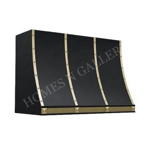 Gran Campana Extractora de Acero Inoxidable Negra Personalizada para Restaurante, Montada en la Pared con Correas de Latón y Cubierta Remachada - Product Image 3