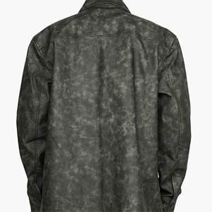 Vintage <b>Shirts</b> for <b>Men</b> - Classic Retro Style with Timeless Patterns and Comfortable Fit for Casual Wear - Product Image 4