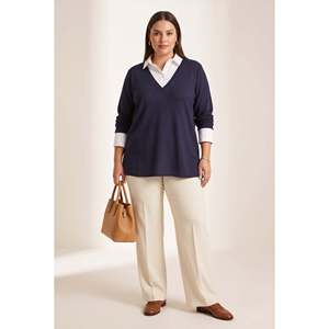 Chemise à col garni grande taille bleu marine - Product Image 5