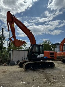 Excavateur ZX200-5G sur chenilles Hitachi d'occasion pour machines de construction Offre Spéciale - Product Image 2