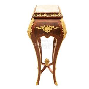 Columna Decorativa de Madera Clásica de Lujo - Product Image 1