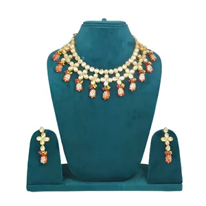 Conjunto de Collar Kundan con Cuentas Naranjas Chapado en Oro Vintage, Joyería Fina de Cobre para Novia, para Boda o Regalo - Product Image 1