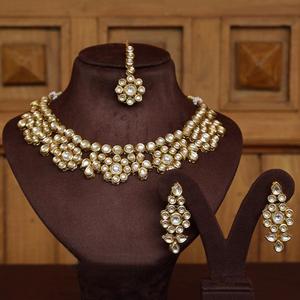Luxury Traditional Gold Plated Kundan Necklace <b>Set</b> with Tikka <b>for</b> <b>Women</b> <b>for</b> Wedding Bridal <b>Jewelry</b> - Product Image 1