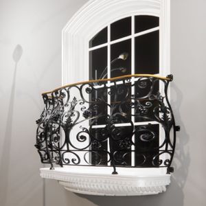 Diseño Moderno de Balcón de Hierro que Mejora la Seguridad del Balcón, la Belleza Arquitectónica y el Rendimiento Resistente a la Intemperie - Product Image 1