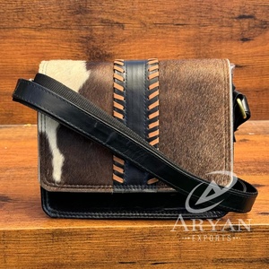 Sac à bandoulière en cuir de vachette de créateur élégant de qualité supérieure pour femmes sac à main à bandoulière en cuir véritable de haute qualité pour femmes - Product Image 1