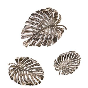 Latón Acabado antiguo Metal de primera calidad Hecho Hojas únicas Diseñador Pared Artes decorativas Suministros DE LA India al precio más bajo - Product Image 1