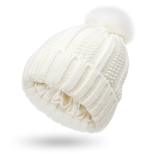 Bonnet unisexe Mono Riders en fausse fourrure épaisse avec pompon et nœuds, respirant, imperméable, orné de strass, chaud pour l'hiver et le sport - Product Image 4