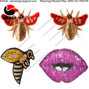 Bijoux de broderie faits à la main insigne de cuivre indien broche de dessin animé d'avion rose broderie de fil de lingot fournisseur personnalisé de haute - Product Image 5