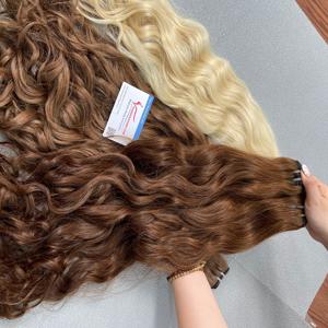 Cabello natural ondulado rubio y marrón de trama vietnamita de alta calidad 100% cabello humano sin fibra sintética - Product Image 4