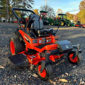 Tondeuse autoportée Kubota ZD1211 à rayon de braquage zéro à vendre - Product Image 1