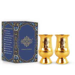 Vaso de Vidrio Curvo Hecho a Mano por IndianArtVilla, 250 ml, Latón Puro con Revestimiento Vertical Dorado, Estilo de Diseño Oriental para Regalos - Product Image 5