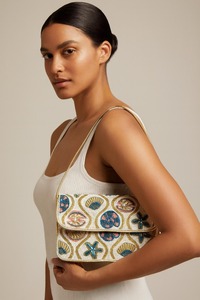 Bolso de Hombro Bordado con Cuentas de Semillas Hechas a Mano de Primera Calidad para Fiestas, Bodas y Uso Festivo, Disponible para Precio de Exportación - Product Image 2