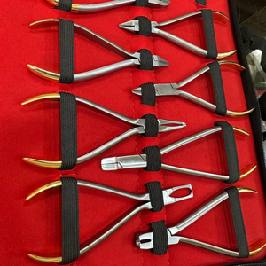 ชุดเครื่องมือทันตกรรมมืออาชีพแบบใหม่ ปี 2025  ชุดทำความสะอาดฟันสแตนเลสแบบใช้มือ - Product Image 4