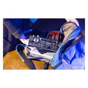 นูมาร์ค DJ602 คอนโทรลเลอร์ดีเจแบบสัมผัสพร้อมระบบรองรับ Evening Support 2 อุปกรณ์ ช่องต่อ Mini-Jack 3.5 มม. สำหรับดีเจและการผลิตดนตรี - Product Image 4