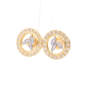 Pendientes de Botón Redondos de Oro Amarillo de Lujo con Diseño de Racimo de Diamantes con Motivo de Hoja |   Joyería de Alta Calidad para Mujer - Product Image 5