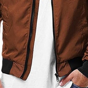 Premium Look Best Design Hombres y mujeres Chaquetas de bombardero ligeras Color sólido Largo transpirable para la temporada de invierno Servicio OEM - Product Image 6